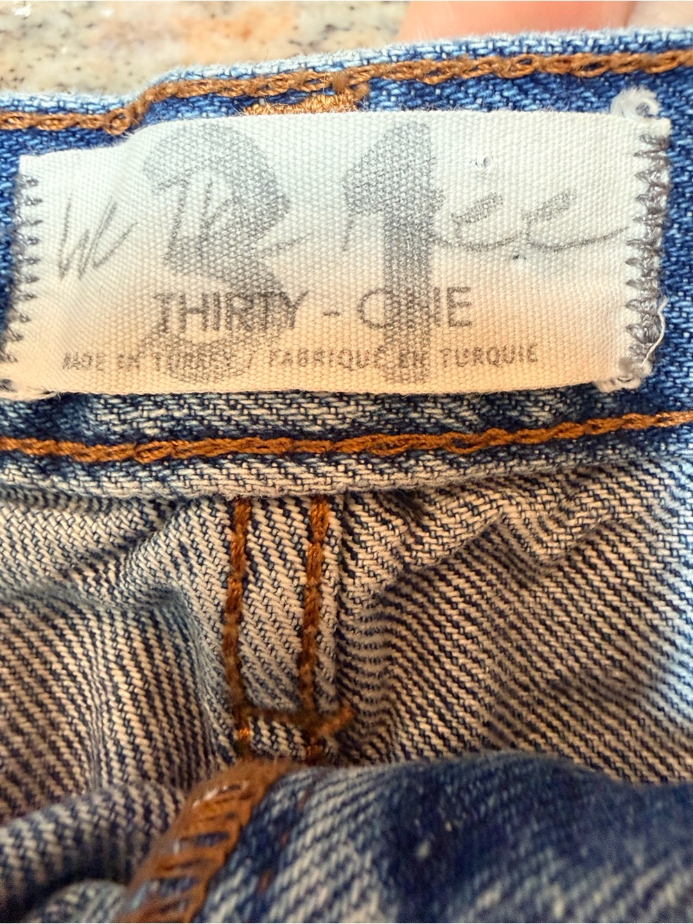 We The Free Size 31 Distressed Denim Shorts Raw Hem High Rise Festival Boho - Picture 2 of 13